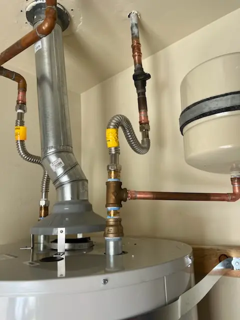 Water heater installation and plumbing repair in Grosse Pointe Woods